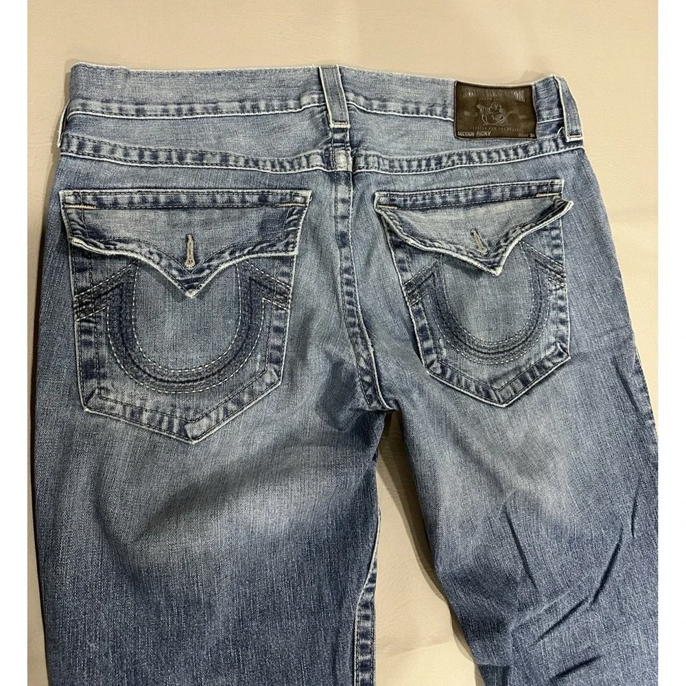 True Religion Mens Blue Jeans Size 38 x 32 Thick Stitch Flap Pockets